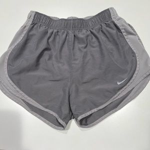 Nike Shorts Ladies